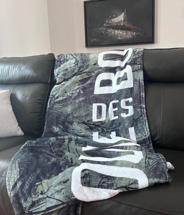 COUVERTURE DE TYPE DOUDOU CAMO POULE DES BOIS