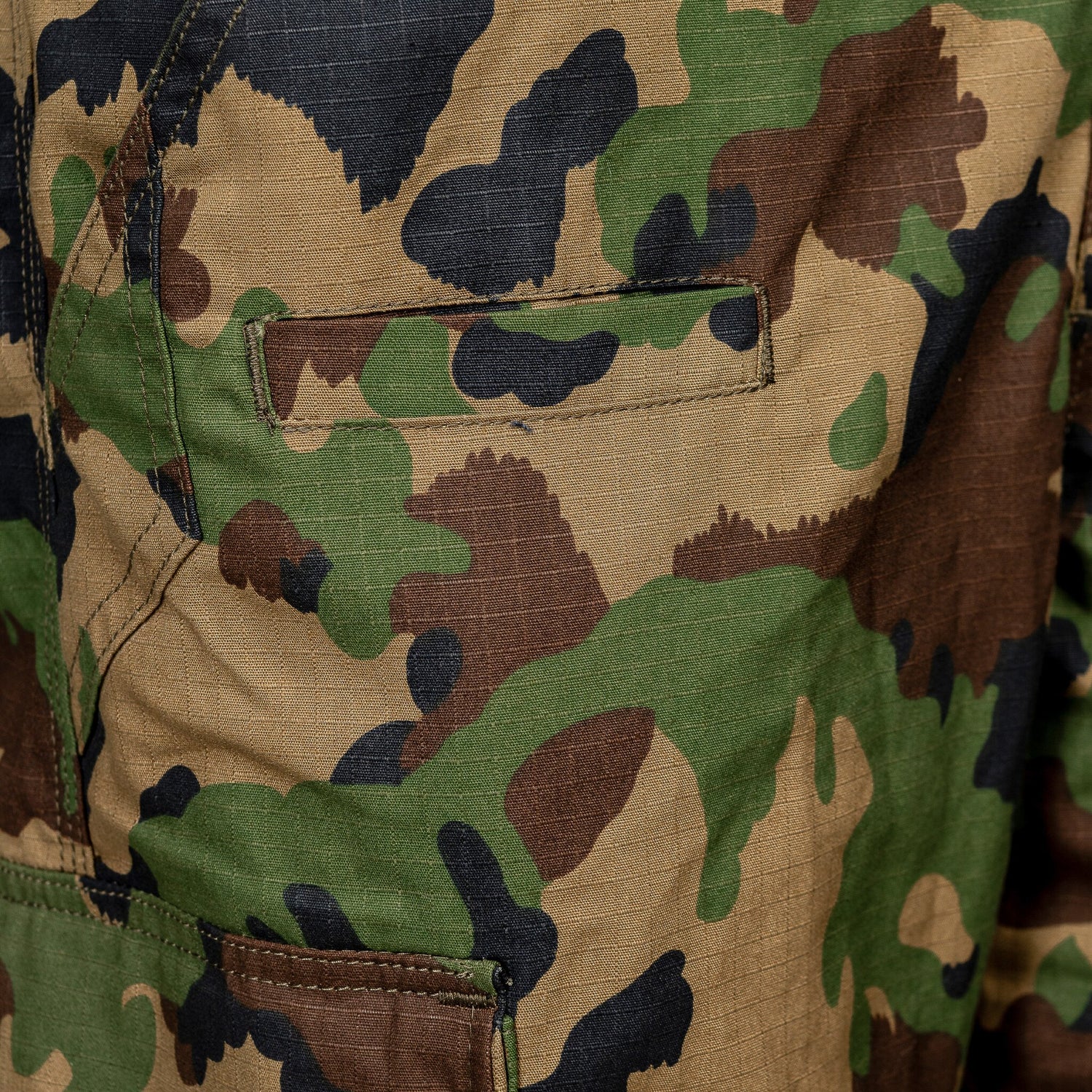 PANTALONS DE CAMPAGNE MILITAIRE TAZ 90 CAMO