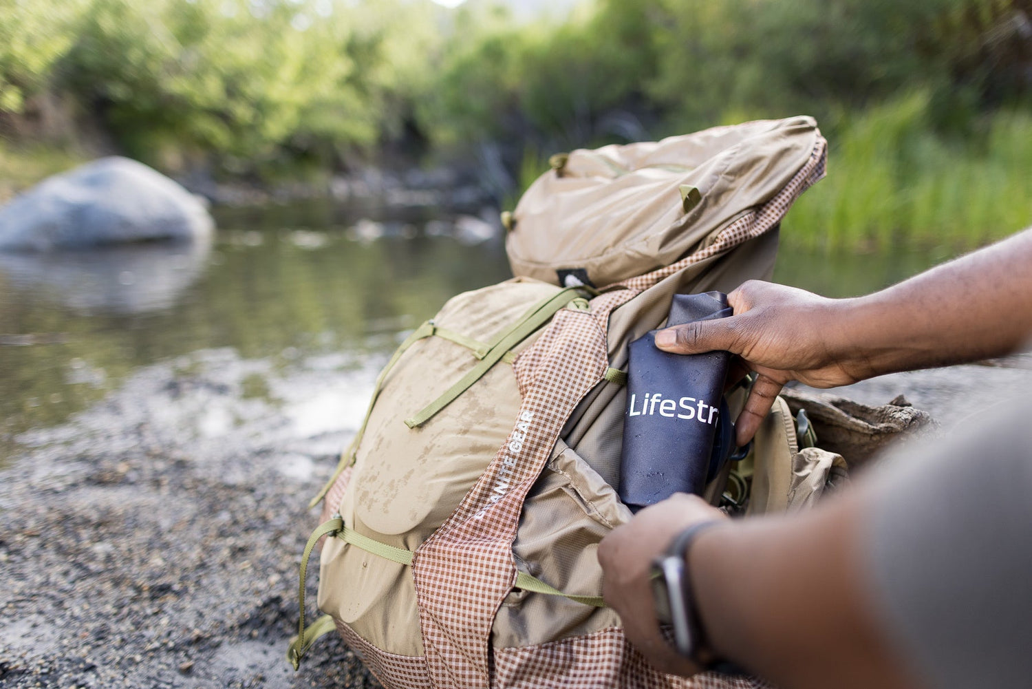 LIFESTRAW SYSTÈME DE FILTRATION PAR GRAVITÉ 3L - PLEIN AIR CAMPING ET SURVIE - PURIFICATION