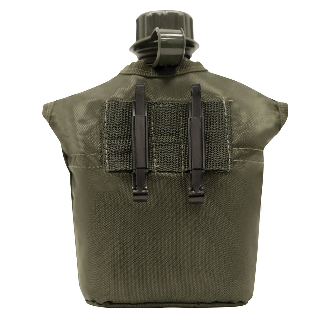 ENSEMBLE DE GOURDE AVEC GAMELLE ET ÉTUI