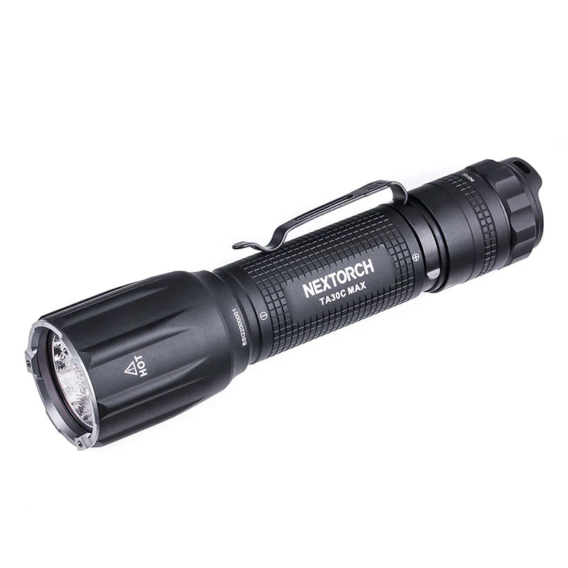 LAMPE DE POCHE TACTIQUE 3000 LUMENS STROBOSCOPIQUE TA30C MAX NEXTORCH