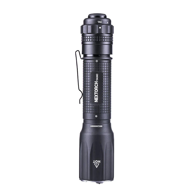 LAMPE DE POCHE TACTIQUE 1400 LUMENS ANGLE DROIT P10 NEXTORCH