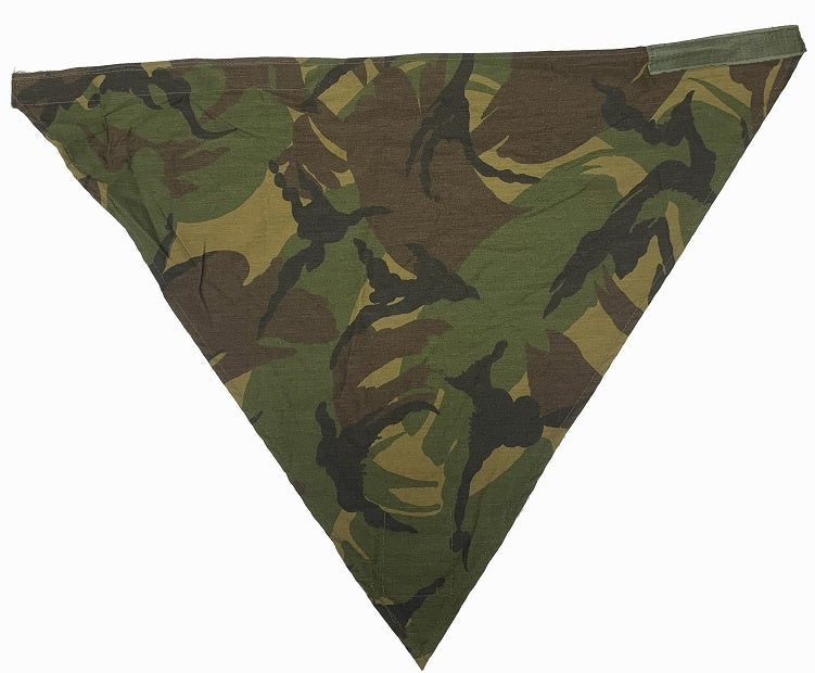 FOULARD HOLLANDAIS CAMO VERT À VELCRO