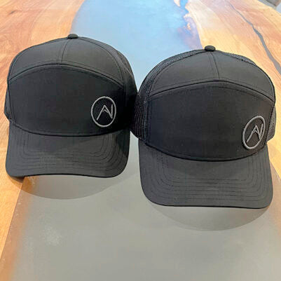 CASQUETTE NOIR LOGO GRIS NORTH BACKCOUNTRY - VÊTEMENTS - CASQUETTES
