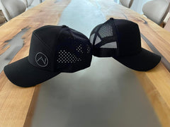 CASQUETTE NOIR LOGO GRIS NORTH BACKCOUNTRY - VÊTEMENTS - CASQUETTES
