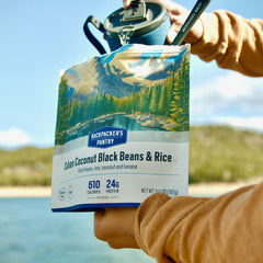 HARICOTS NOIRS À LA NOIX DE COCO ET RIZ GENRE CUBAIN - 1 PORTION - BACKPACKERS PANTRY - PLEIN AIR CAMPING ET SURVIE