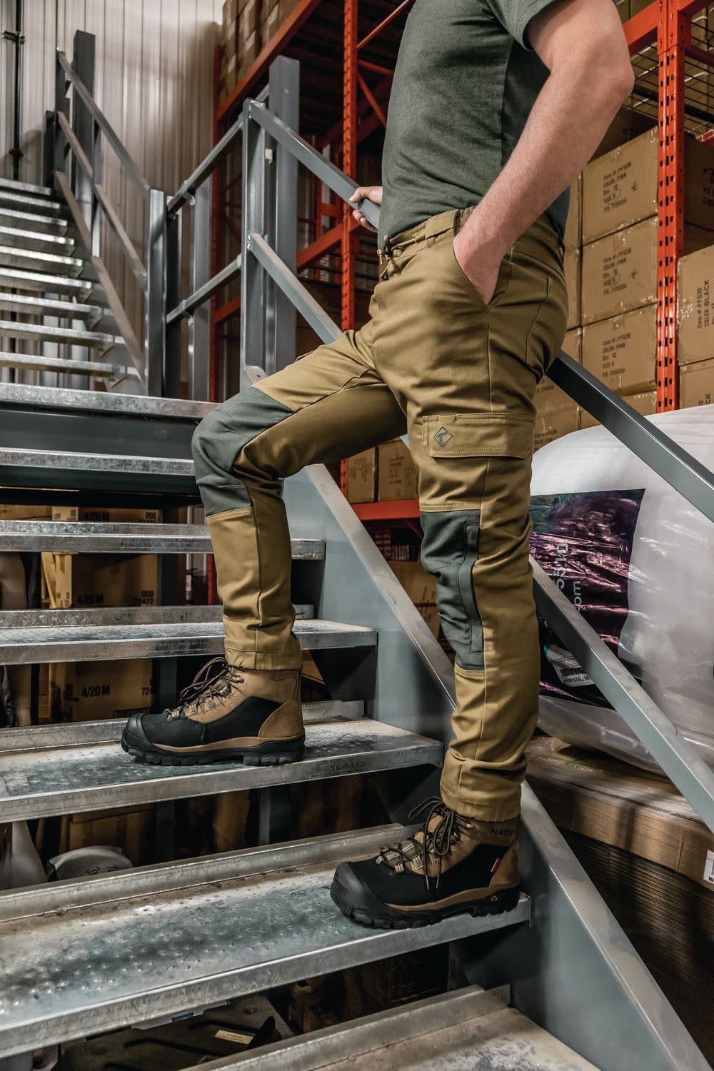 PANTALON DE STYLE JOGGER EN DUCKTWILL NAT'S