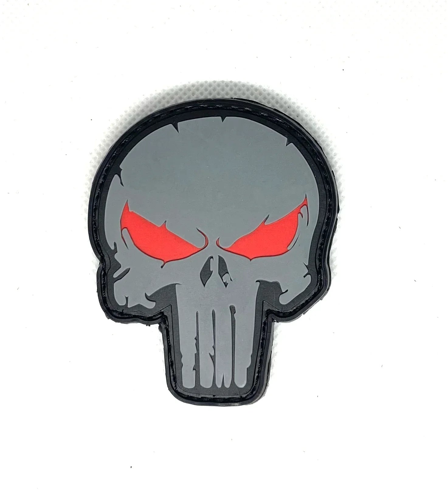 TÊTE DU PUNISHER - ÉQUIPEMENT TACTIQUE - ÉCUSSONS ET INSIGNES